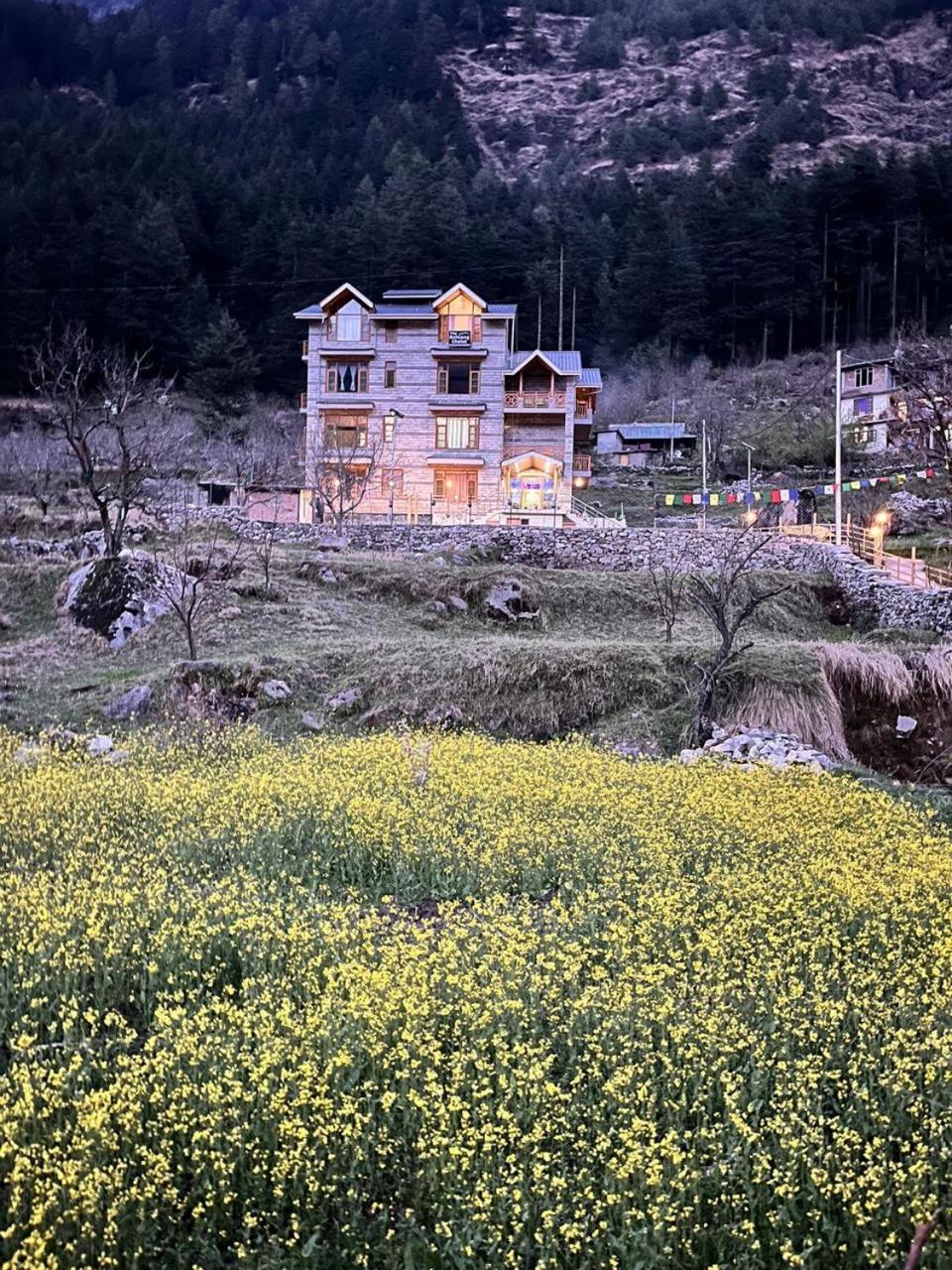The Rohtang Chalet Hotel Manali  Exterior photo